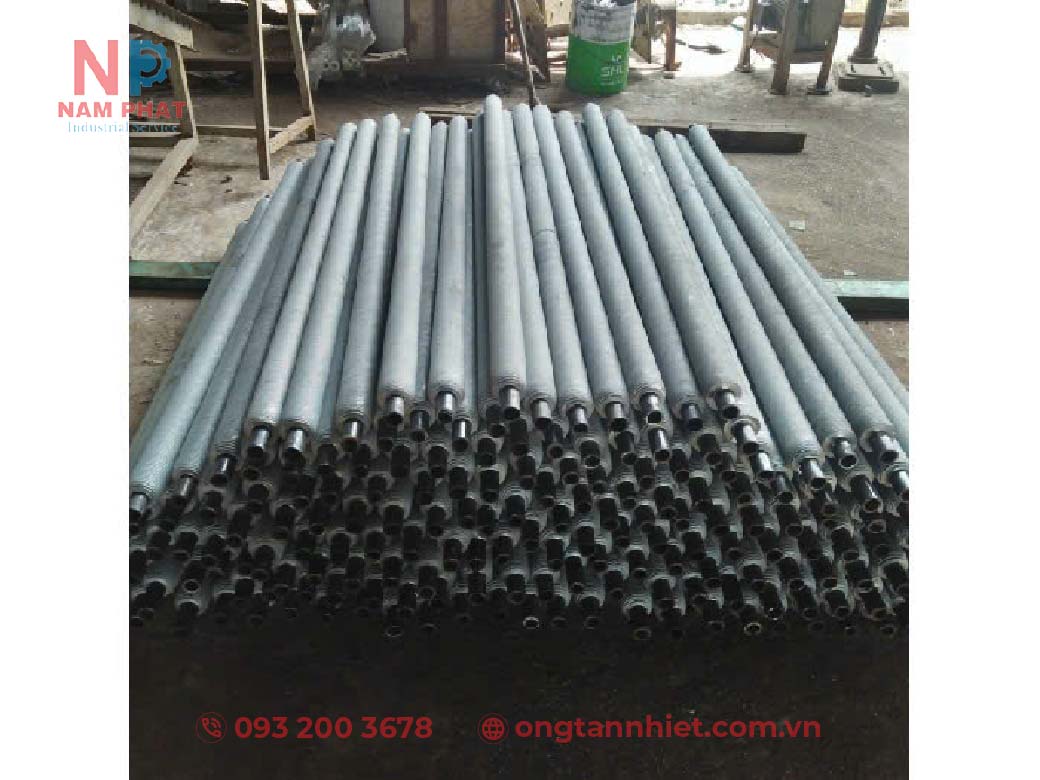 ong-tan-nhiet-canh-nhom-phi-21