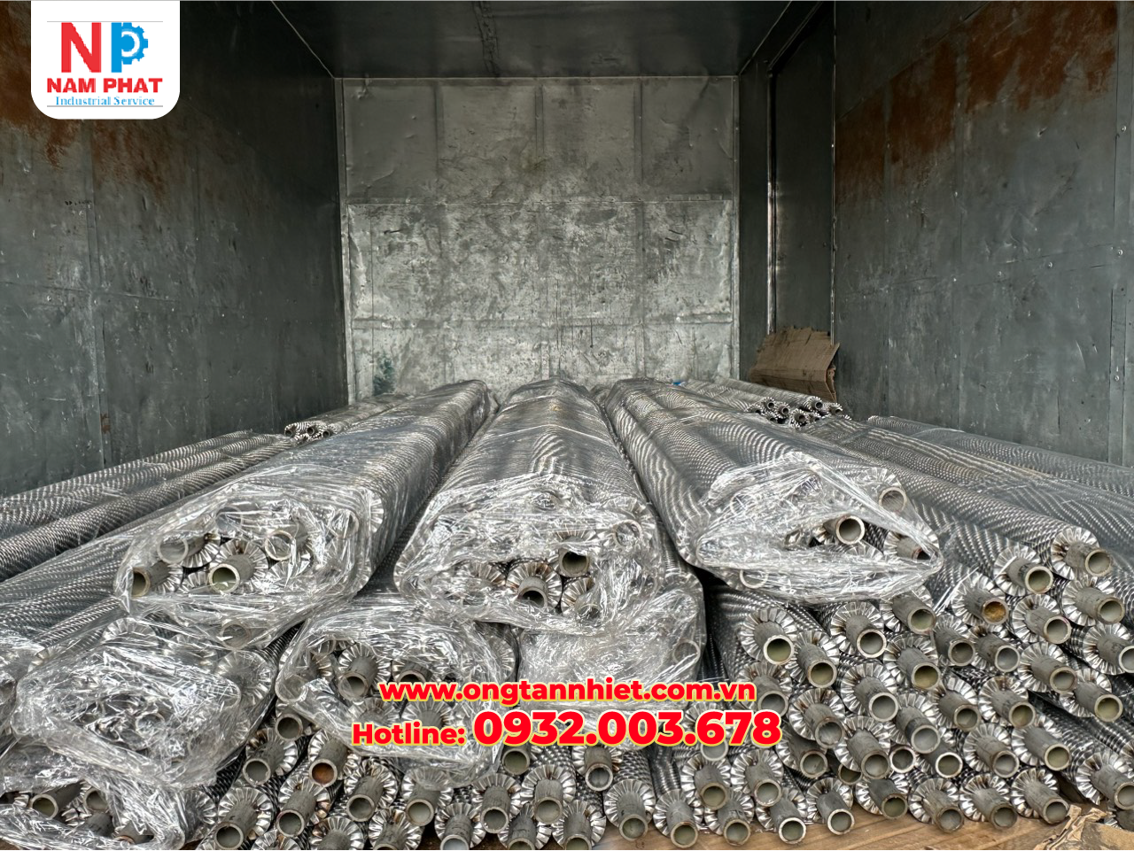 ong-tan-nhiet-canh-inox-phi-27