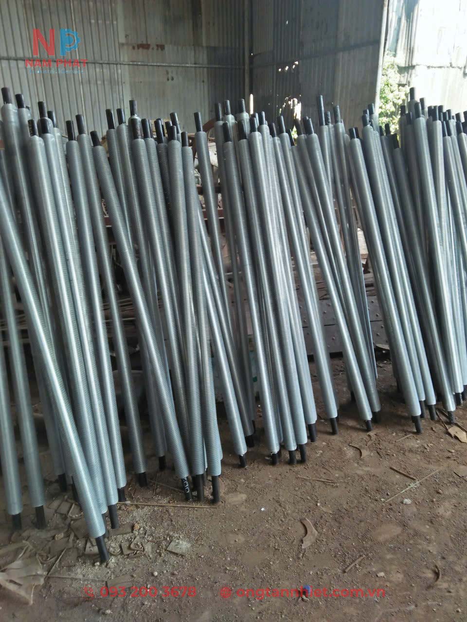 ong-tan-nhiet-canh-kem-phi-34