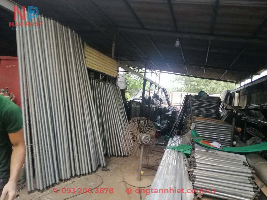 xuong-san-xuat-ong-tan-nhiet