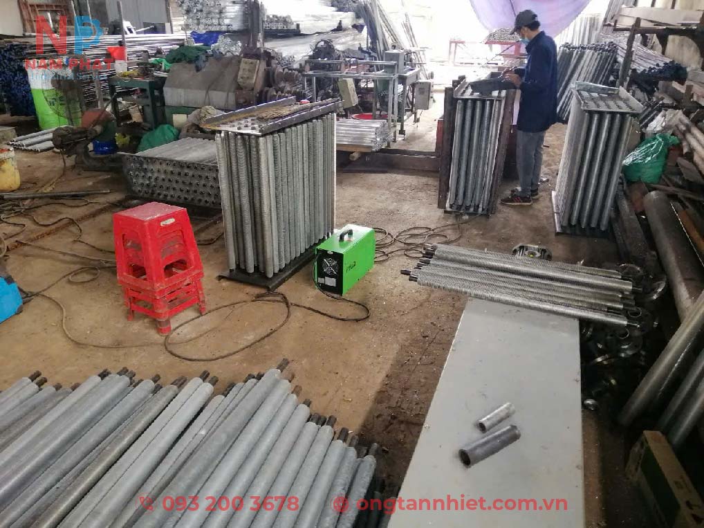 xuong-san-xuat-ong-tan-nhiet